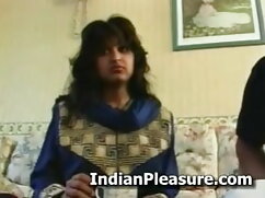 तीन समलैंगिक लड़किया ...