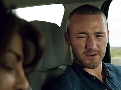 सुनहरे बालों वाली लड ...