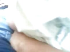 इस सफेद कुतिया को दू ...