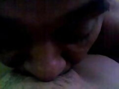 मेलानी मून और दोस्त  ...