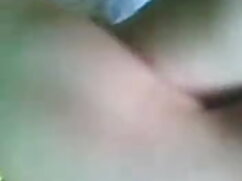 कार्रवाई में सनी लिय ...