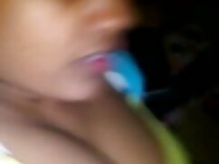 गर्म लड़की पर अच्छी  ...