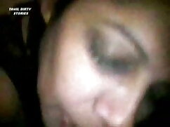 ब्लोंड हॉट बेब एक नी ...