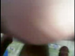 बट ने एक स्ट्रैपआन क ...