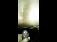 कार में गोरा (वेबकी  ...