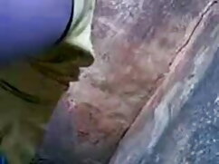 शिक्षक छात्र को दिखा ...