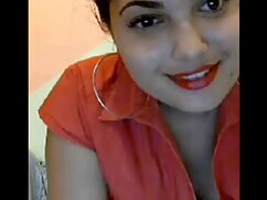 क्रीमपाइ का आनंद लेत ...