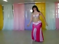 छोटे टिट्स और तंग बा ...