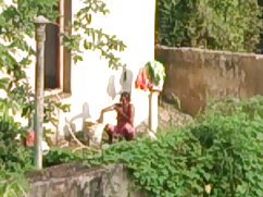 गोरी मेज पर बीएफ सेक ...